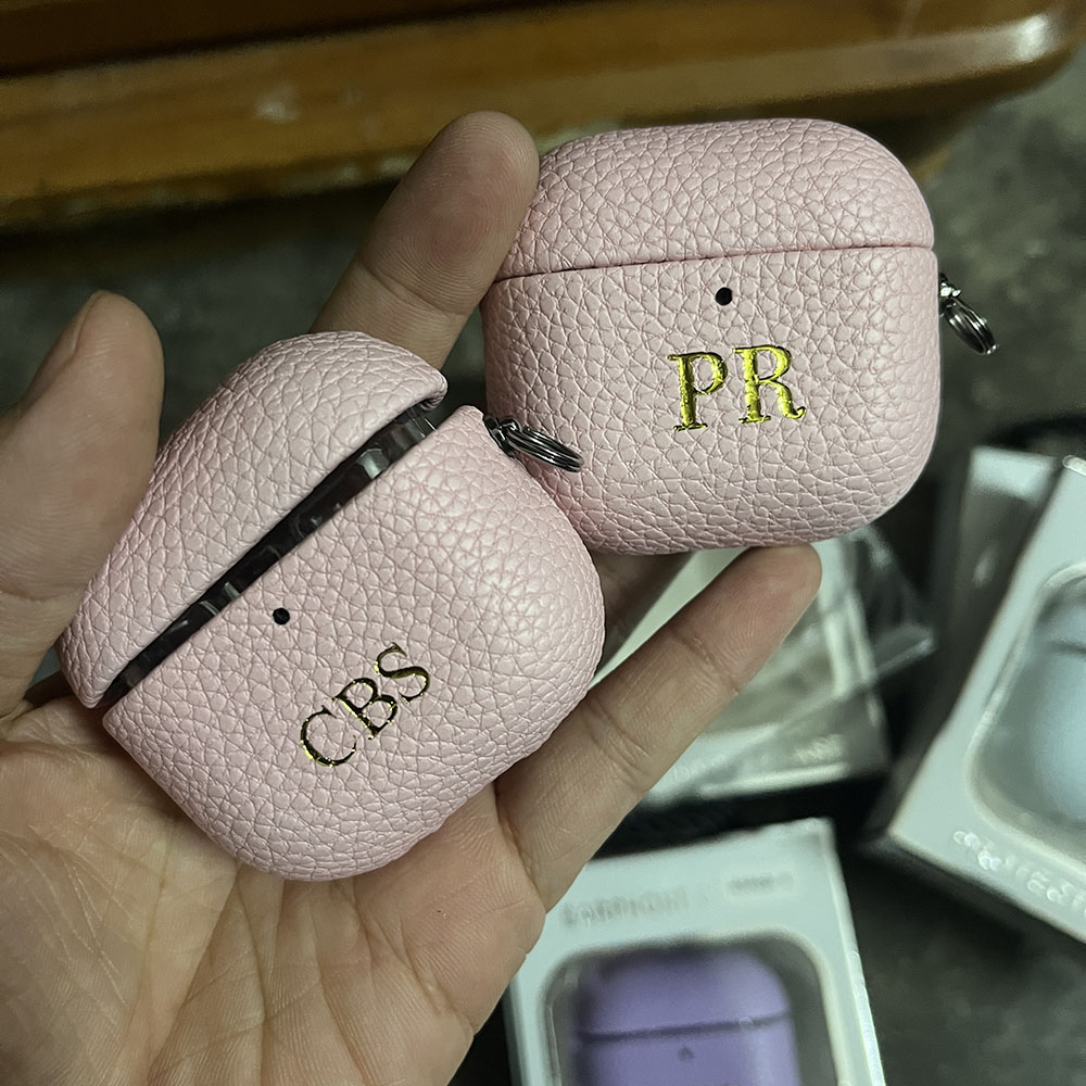 Personalized Initials Letters  – Monogram Keychain Leather Bewertung und Preis