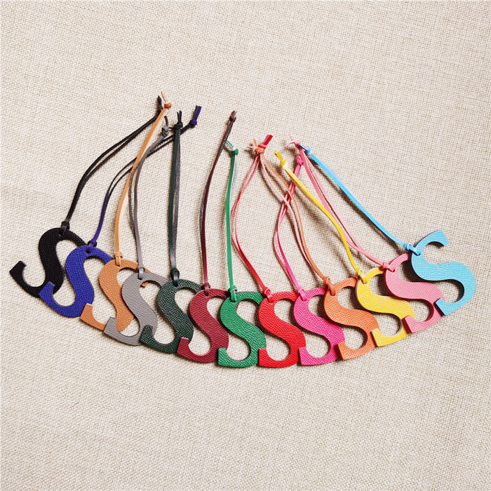 English Letter O P Q R S T Alp – Monogram Keychain Leather Bewertung und Preis