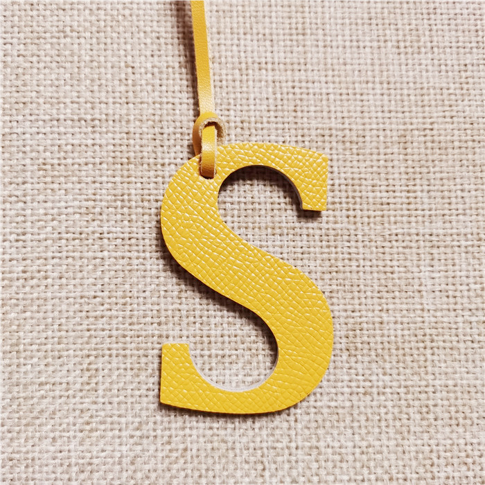 English Letter O P Q R S T Alp – Monogram Keychain Leather Bewertung und Preis