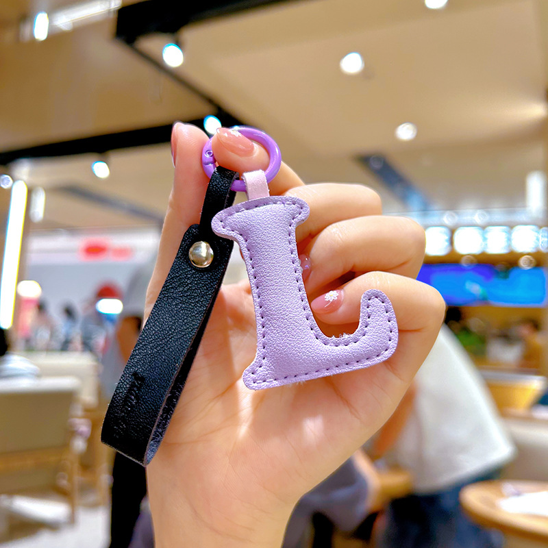 Creative PU Leather 26 Letter  – Monogram Keychain Leather Bewertung und Preis