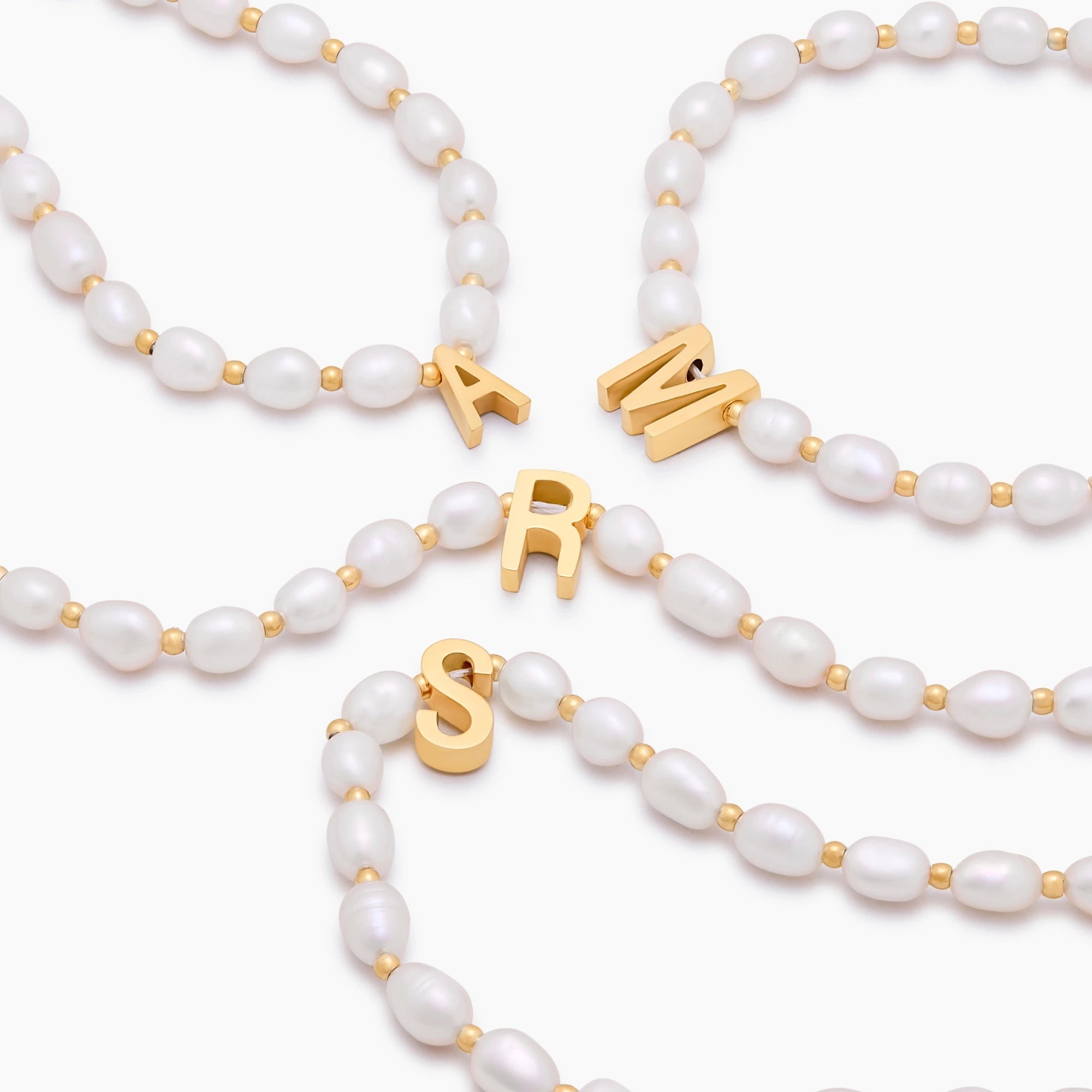 Custom PEARL INITIAL CHARM BRA – Initial Ring Custom Bewertung und Preis