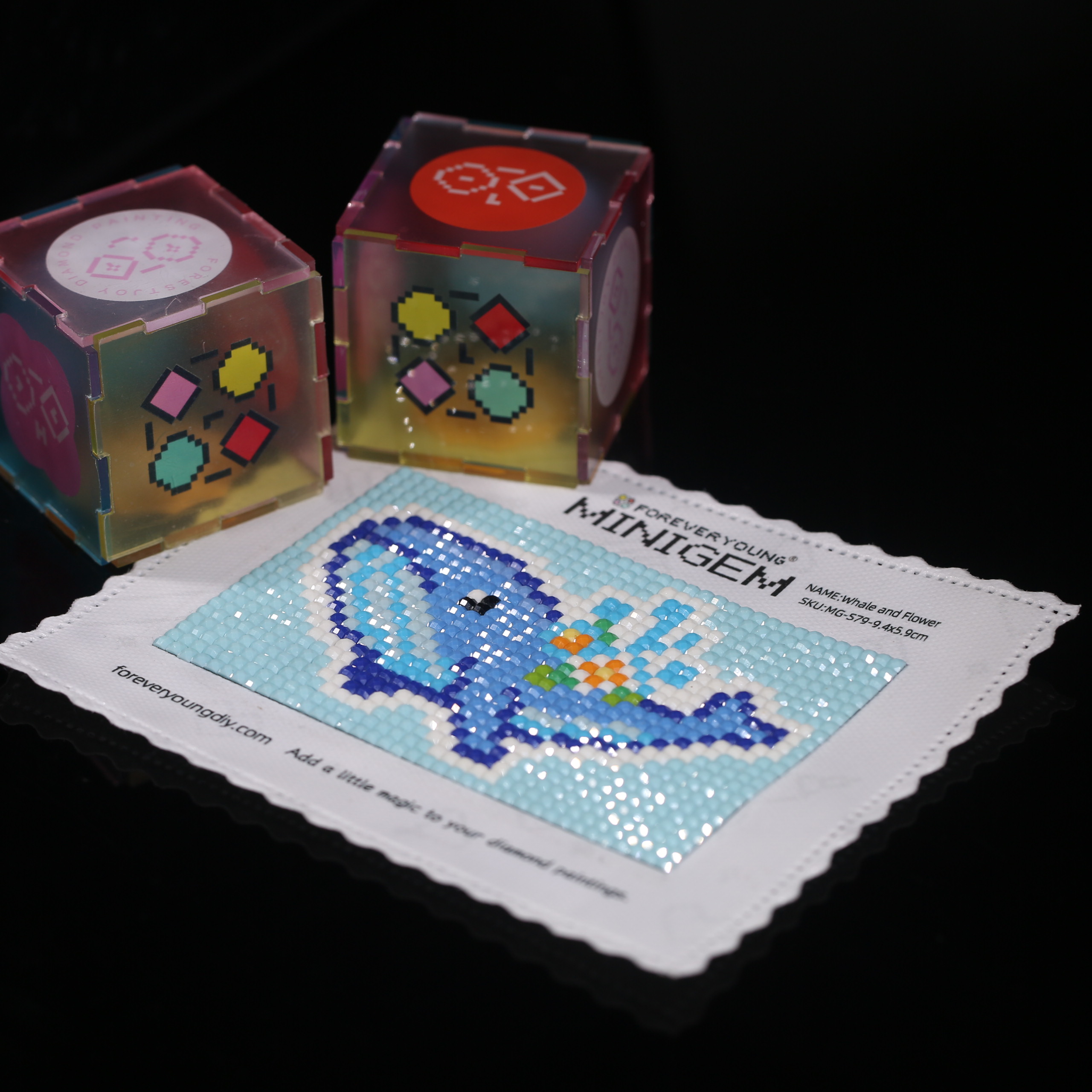Minigem®: Whale and Flower 9.4 – Photo Mosaic Print Bewertung und Preis
