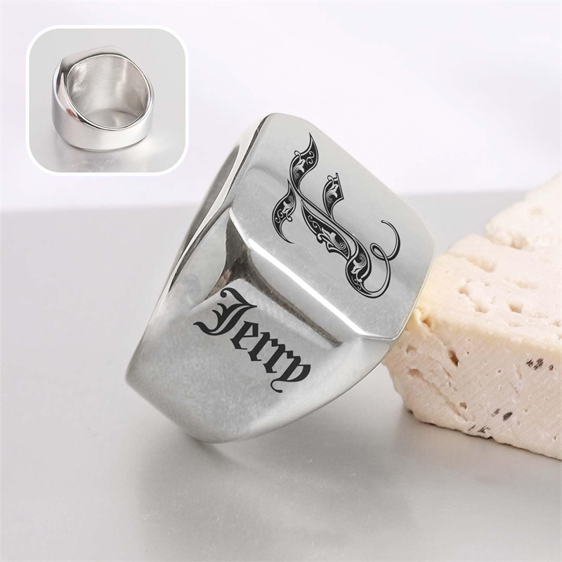 Custom Engraved Name Ring for  – Initial Ring Custom Bewertung und Preis