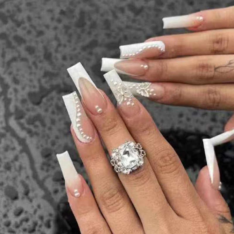 24pcs Long Ballet False Nails  – Pressed Flower Art Bewertung und Preis