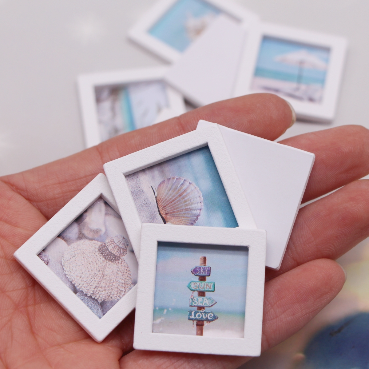 Dollhouse Miniature Wooden Oce – Engraved Wood Frame Bewertung und Preis