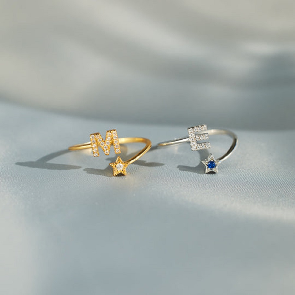YOU WERE BORN TO SHINE INITIAL – Initial Ring Custom Bewertung und Preis